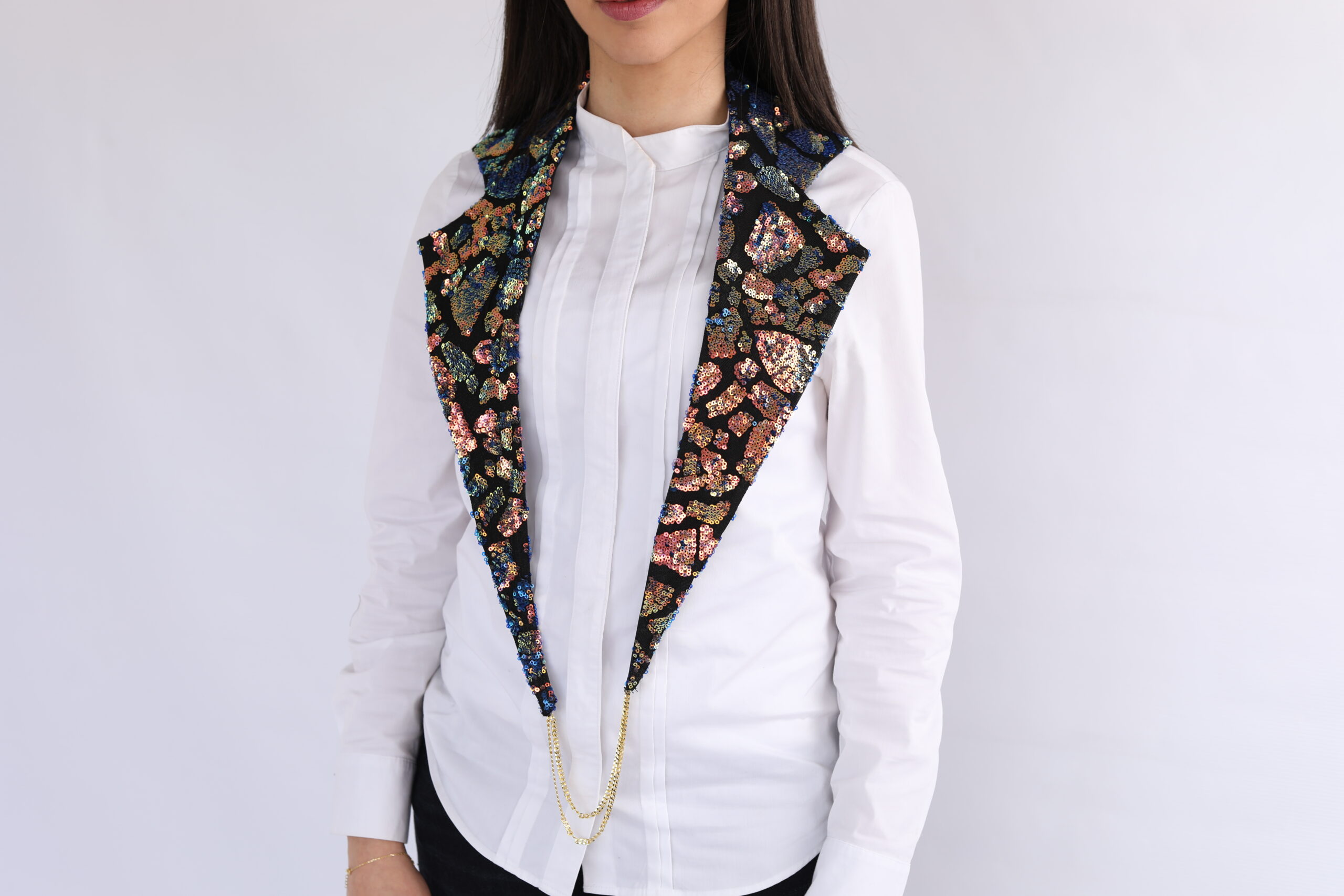 Squeezy Multi-Use Sequin Jacket Collar